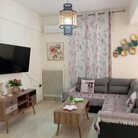 Ariadni's 6 Thenon Apartment